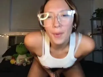 ursweetestlilly Image 2