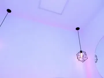 valery_santorini's Thumb Image