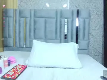 veronica_roose Image 18