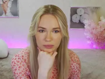 veronikamitchel Image 4