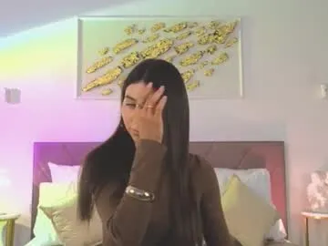 violetta_finch Image 15