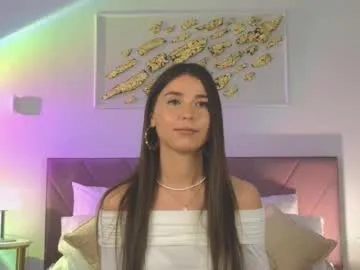 violetta_finch Image 9