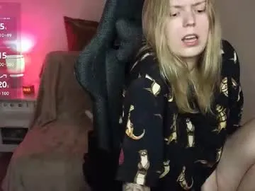 vivian_alison Image 18