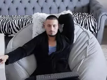 xxx_alejandro Image 17