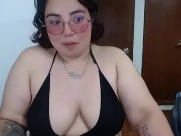 yini_angel07's Thumb Image