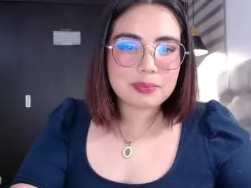 yini_angel07 Image 5