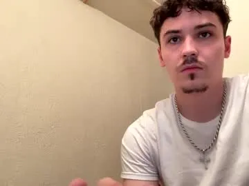 yungstudbev Image 15