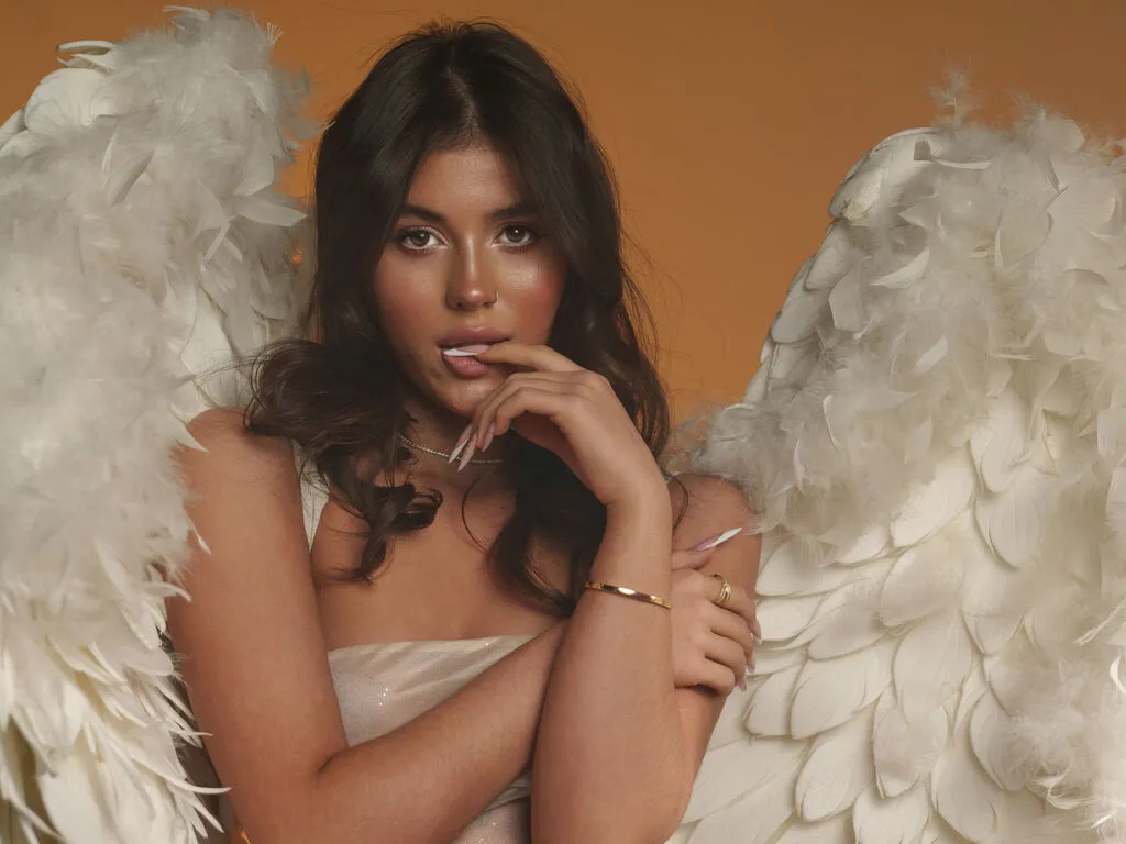 AnneHolt's Thumb Image