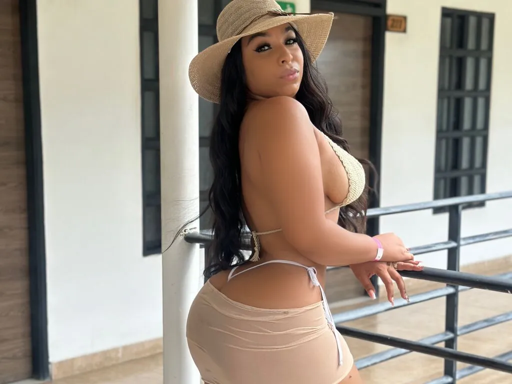 EileenBenzon's Thumb Image