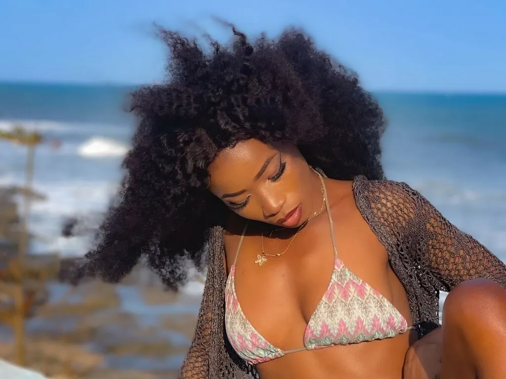 ElliePeyton's Thumb Image