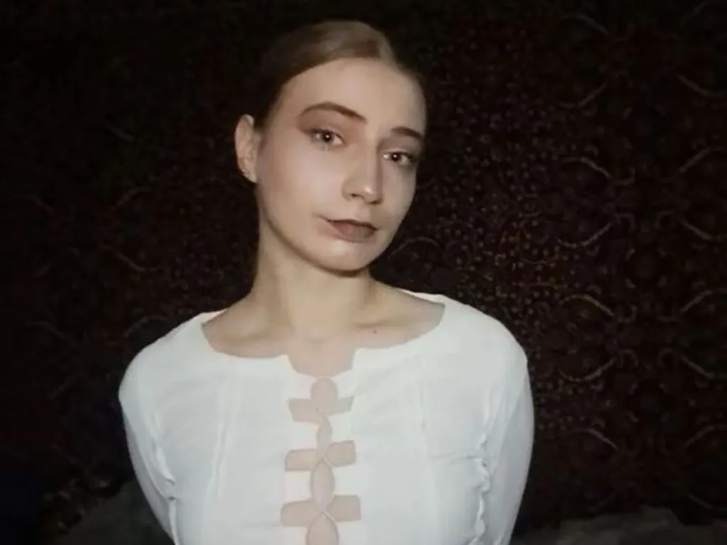 JacquieYou's Thumb Image