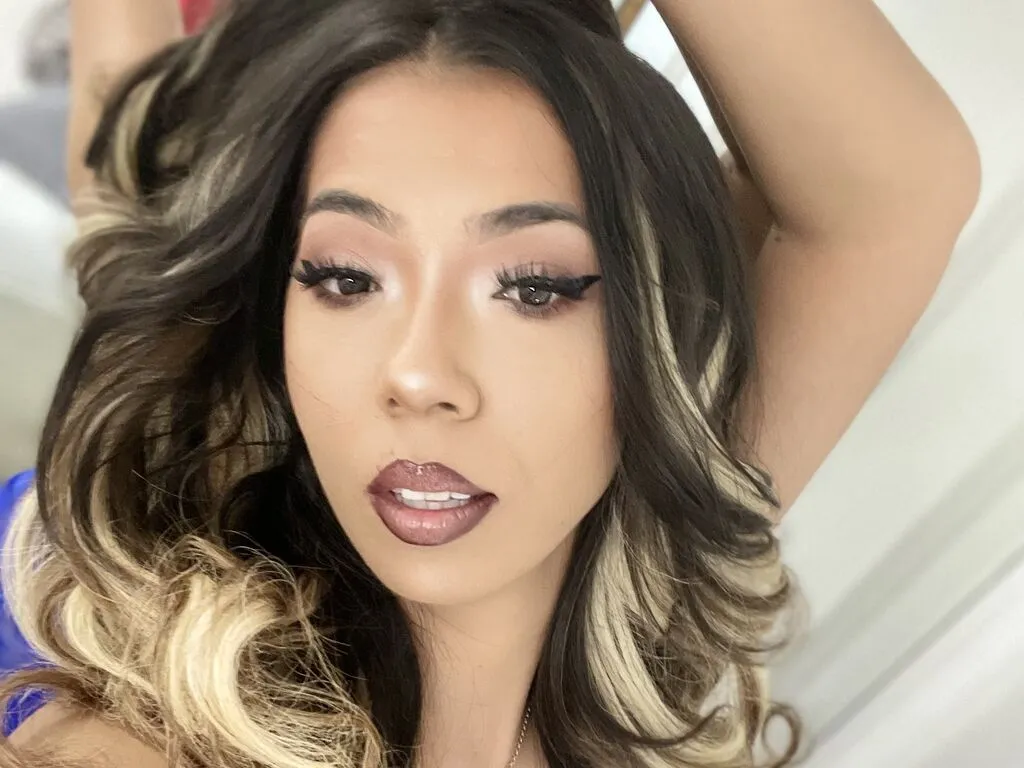 KiaraDevlyne's Thumb Image