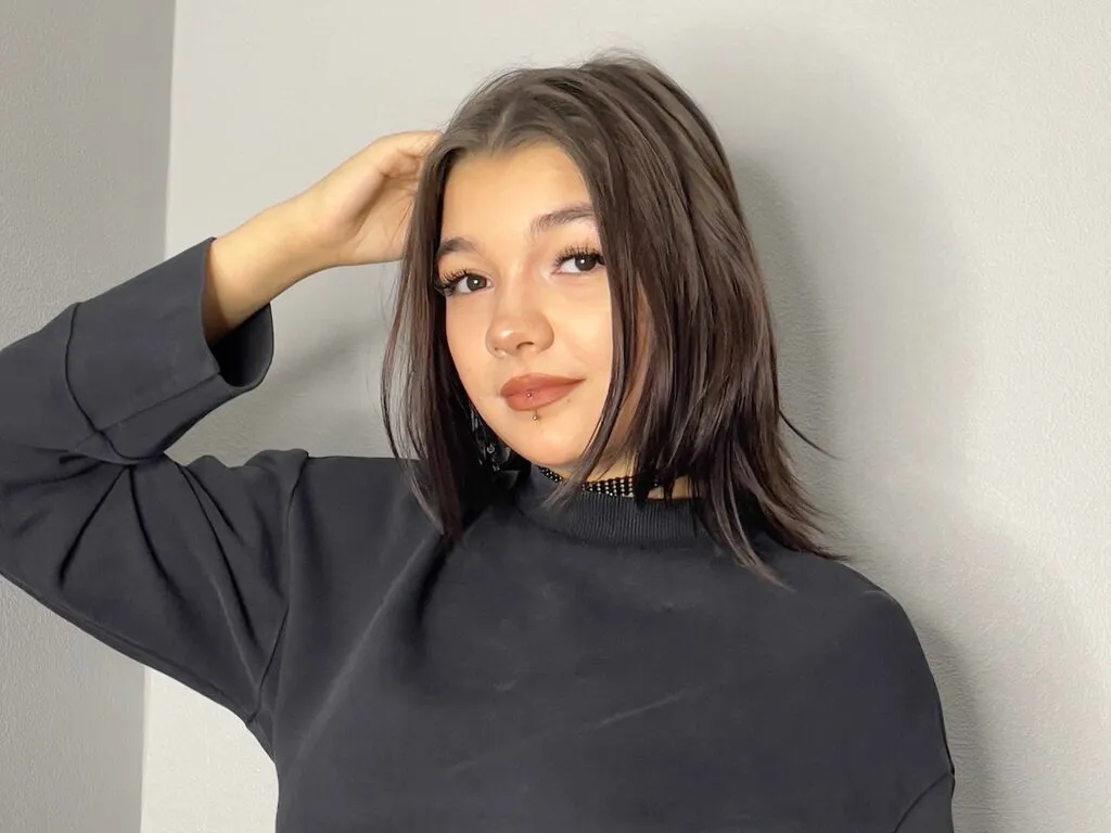 LynetteFairbroth's Thumb Image