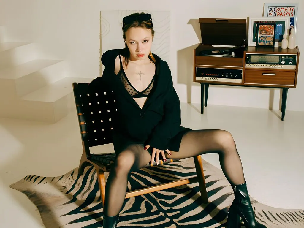 SelinDionis's Thumb Image