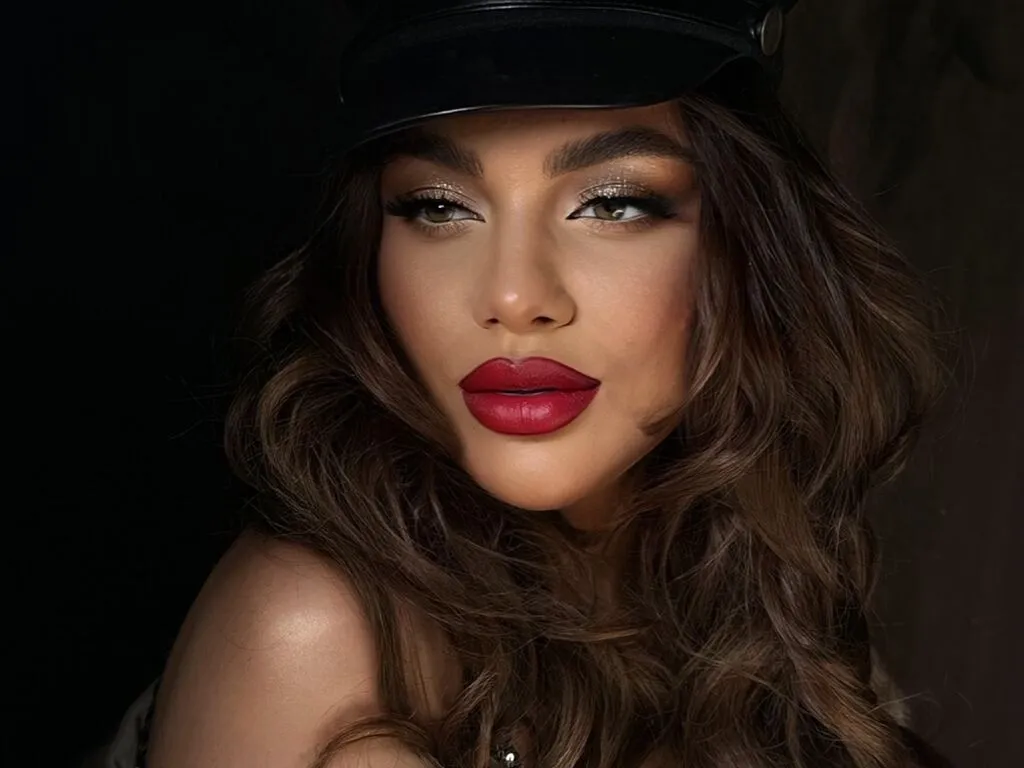 TaisaHepburn's Thumb Image